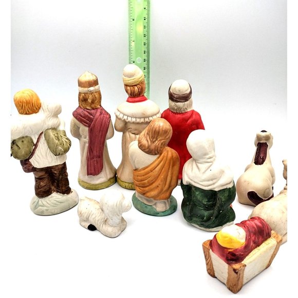 Nativity Set 10 Figures in Set Painted Porcelain Holiday Treasures Christmas - Picture 2 of 12